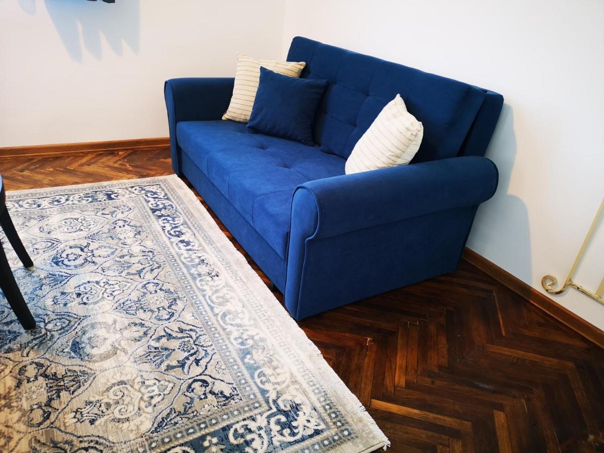 Weisz Apartment-City Center-Free Private Parking,Wifi,Ac Carei Eksteriør bilde