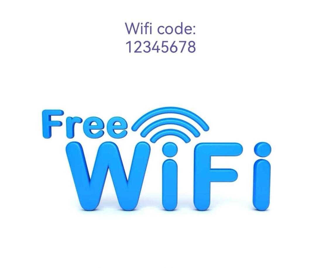 Weisz Apartment-City Center-Free Private Parking,Wifi,Ac Carei Eksteriør bilde